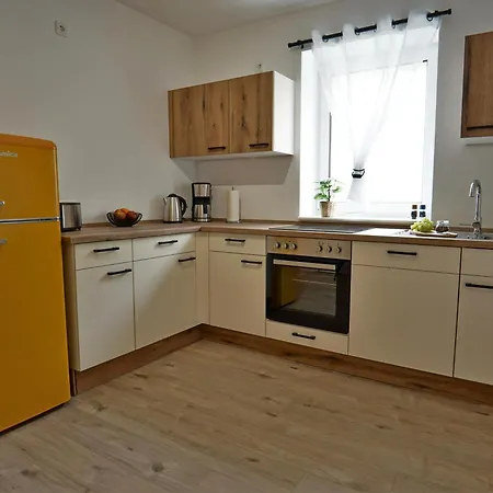 Hogulu - 3 - Raum - App 26 Mit Balkon In Der Naehe Der Jahrtausendbruecke Διαμέρισμα Βραδεμβούργο