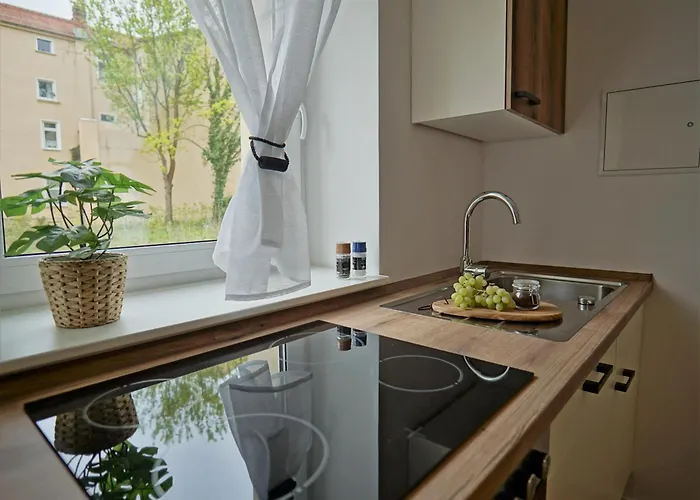 Hogulu - 2 - Raum - App 26 Mit Balkon In Der Naehe Der Jahrtausendbruecke Brandenburg (Brandenburg an der Havel)