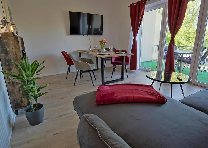 Hogulu - 2 - Raum - App 26 Mit Balkon In Der Naehe Der Jahrtausendbruecke Apartamento Brandenburg (Brandenburg an der Havel)