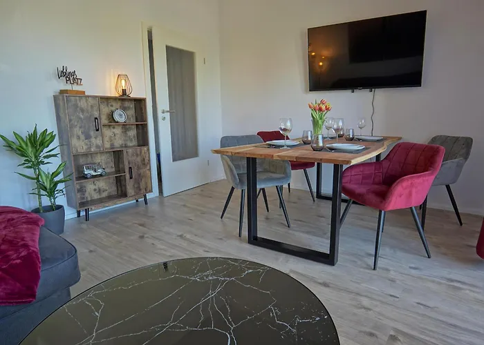 شقة Hogulu - 2 - Raum - App 26 Mit Balkon In Der Naehe Der Jahrtausendbruecke *